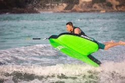 Jobe Revolve Funtube - 1 Persoons 10 Jobe Revolve Funtube - 1 Persoons -Professionele winkel voor buitensportartikelen 230120001 actionshot 5 big resultaat