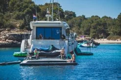 Jobe Hotseat Funtube - 1 Persoons -Professionele winkel voor buitensportartikelen 230120008 actionshot 3 big resultaat