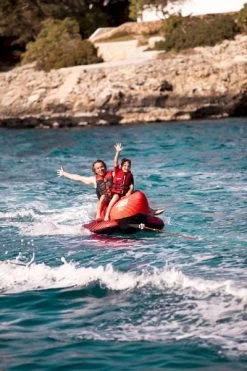 Jobe Chaser Funtube - 2 Persoons -Professionele winkel voor buitensportartikelen 230220002 actionshot 4 big resultaat