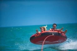 Jobe Double Trouble Funtube - 2 Persoons 9 Jobe Double Trouble Funtube - 2 Persoons -Professionele winkel voor buitensportartikelen 230220006 actionshot 5 big resultaat