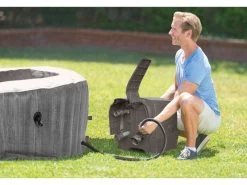 Intex Pure Spa Greywood Deluxe Opblaasbare Spa - 6 Persoons 22 Intex Pure Spa Greywood Deluxe Opblaasbare Spa - 6 Persoons -Professionele winkel voor buitensportartikelen 28442 inuse6 2020 300