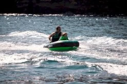 Jobe Tribal Funtube - 2 Persoons 13 Jobe Tribal Funtube - 2 Persoons -Professionele winkel voor buitensportartikelen 900 1350 230220003 actionshot 2 big