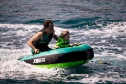 Jobe Tribal Funtube - 2 Persoons 14 Jobe Tribal Funtube - 2 Persoons -Professionele winkel voor buitensportartikelen 900 1350 230220003 actionshot 3 big