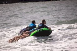 Jobe Airstream Funtube - 3 Persoons -Professionele winkel voor buitensportartikelen 900 1350 230320009 actionshot 5 big