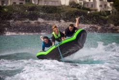 Jobe Airstream Funtube - 3 Persoons -Professionele winkel voor buitensportartikelen 900 1350 230320009 actionshot big