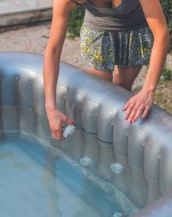 NetSpa Canyon Opblaasbare Spa - 4 Persoons -Professionele winkel voor buitensportartikelen netspa canyon opblaasbare jacuzzi 4persoons6