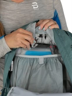 Osprey Stratos Wandelrugzak - 24 Liter - Blauw 29 Osprey Stratos Wandelrugzak - 24 Liter - Blauw -Professionele winkel voor buitensportartikelen osprey stratossirrus features 7 1 1